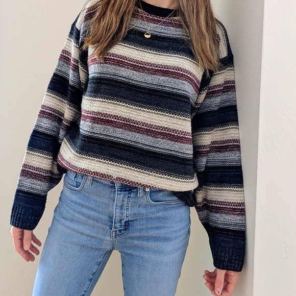 Vintage Sweaters - Vintage Striped Textured Patterned Crewneck In Sweater In Dark Gray/Burgundy